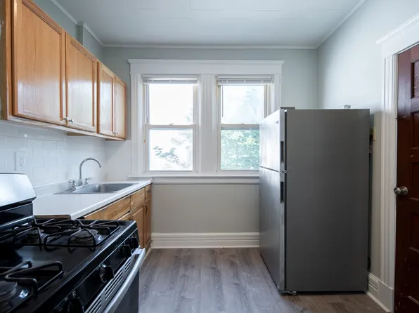 11 King Ave #2, Albany, NY 12206
