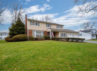 19 Alexander Rd, East Brunswick, NJ 08816