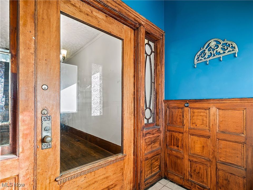 3014 Franklin Blvd, Cleveland, OH 44113 | Zillow