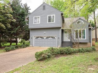5610 Promontory Pointe Rd, Midlothian, VA 23112