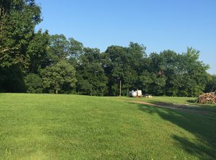 650 Hill Castle Rd, Columbia, IL 62236