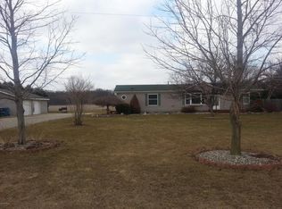 10472 Litchfield Rd, Litchfield, MI 49252