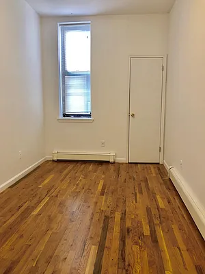 Rented by Parlor Real Estate Corp | media 18