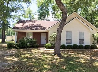 140 Dead Lake Rd, Creola, AL 36525