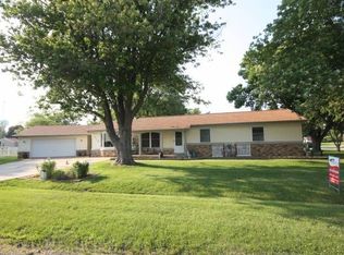 519 E Pine St, Metamora, IL 61548