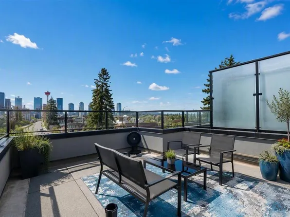67 N 30th Ave SW, Calgary, AB T2S 0P4