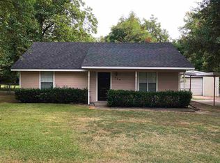 713 Oak St, Paris, TX 75460
