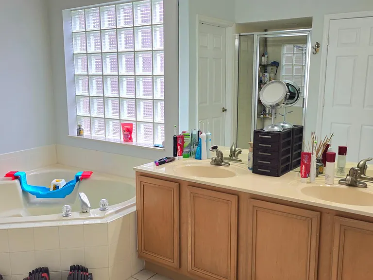 310 Woodleaf Dr — Photo 31