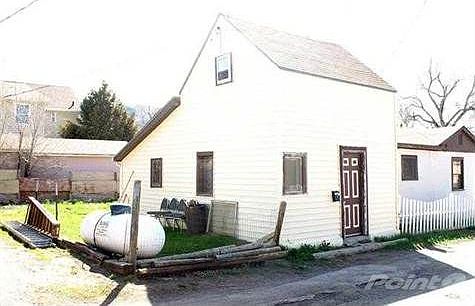 2nd image of 608 Albany Ave