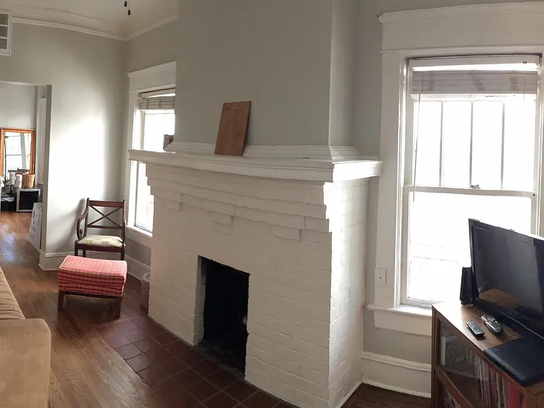 332 4th St NE #2 — Photo 16