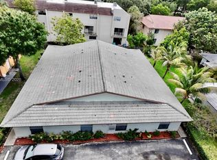Castlewood, Pompano Beach, FL 33065