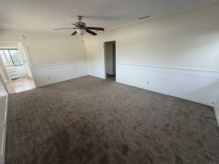 4612 Bermuda Ave — Photo 3