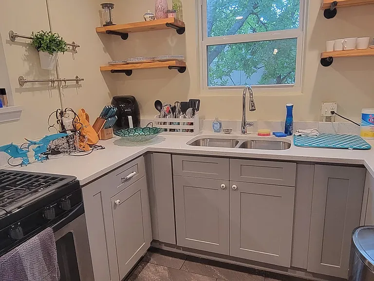1504 Ashwood Rd #B — Photo 4