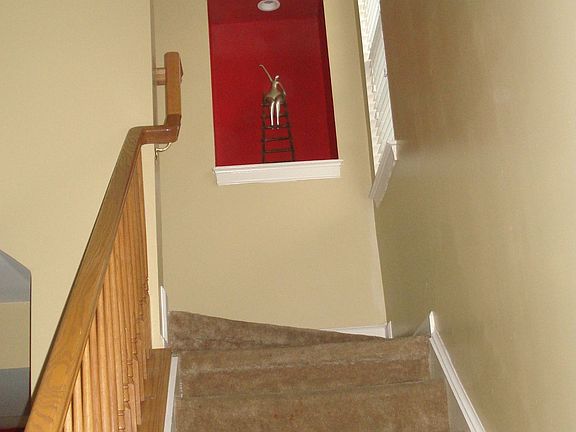 3rd image of 16400 Steerage Cir