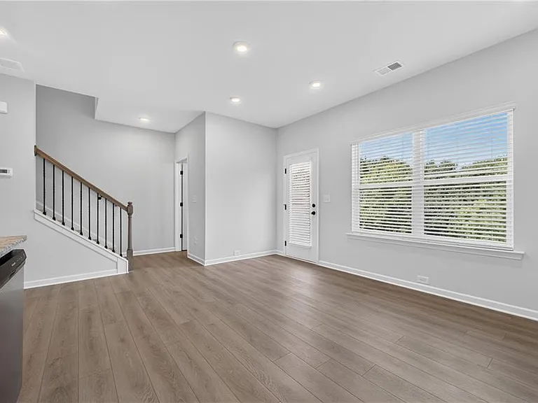 58 Jacobs Farm Ln — Photo 15