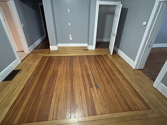 5th image of 188 Howard St #1