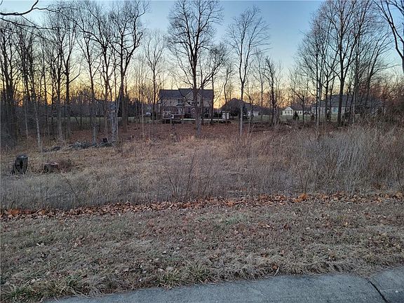 3rd image of 8119 Joni Ave