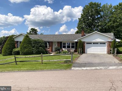 16 Greenbriar Ct, Frostburg, MD, 21532