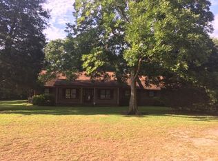 6529 Camden Rd, Fayetteville, NC 28306