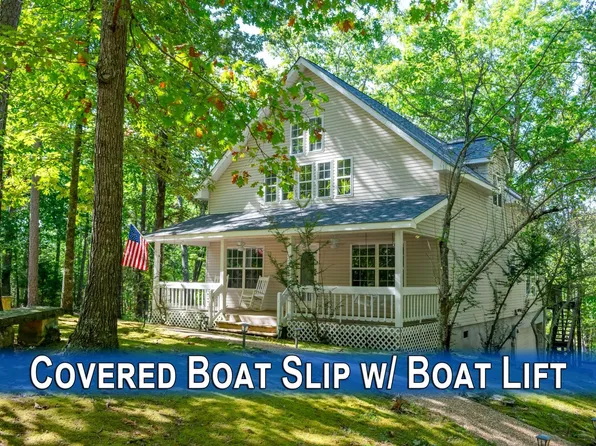 1500 Point Grand Dr, Savannah, TN 38372