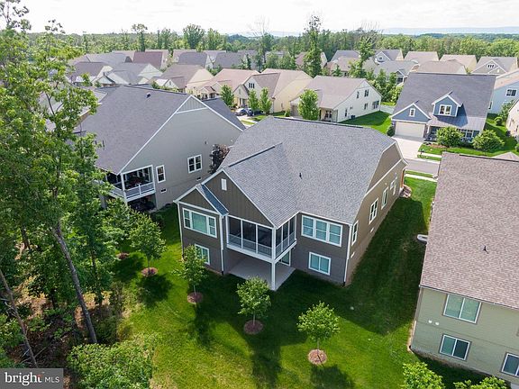 4th image of 105 Grosbeak Ct