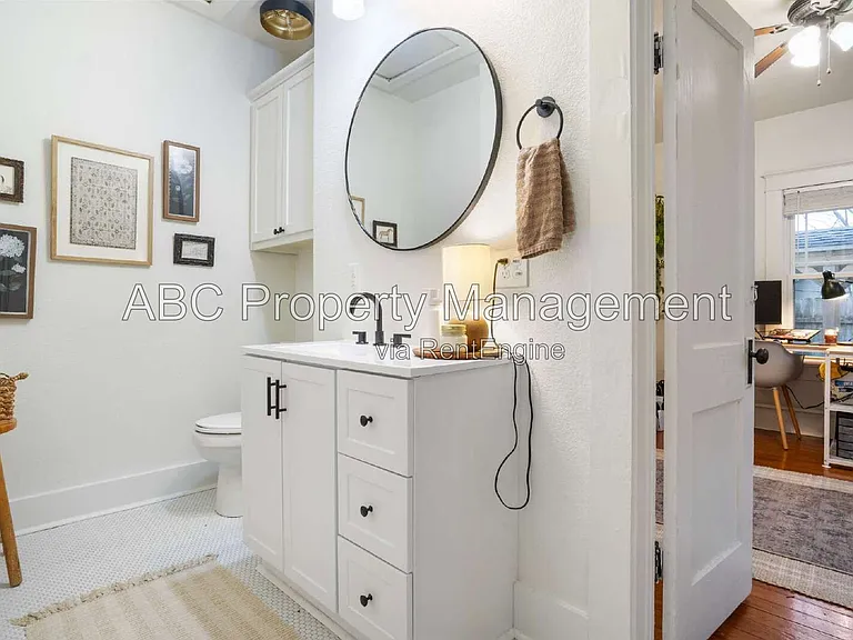 401 W Price Ave — Photo 4