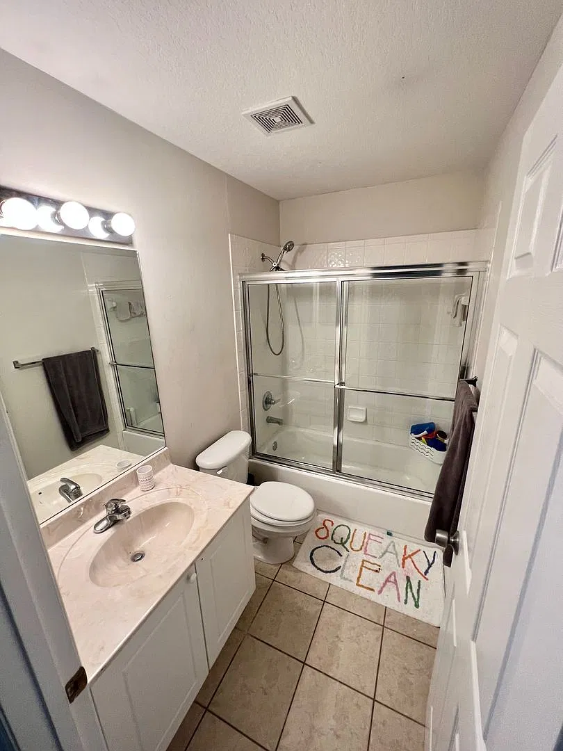 Southwood: 4016 Colleton Ct - Main Townhouse - $200 Utility Credit — Photo 4
