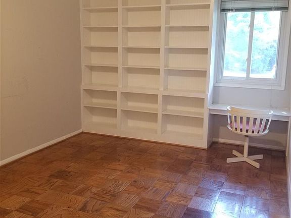 4th image of 7504 Spring Lake Dr Unit A