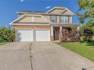 4019 Bow Ct, Burlington, NC 27215