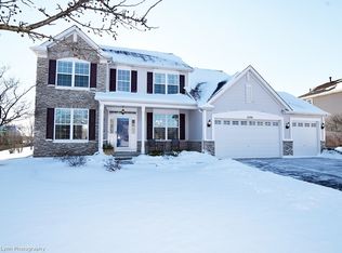 2788 Berman Rd, North Aurora, IL 60542