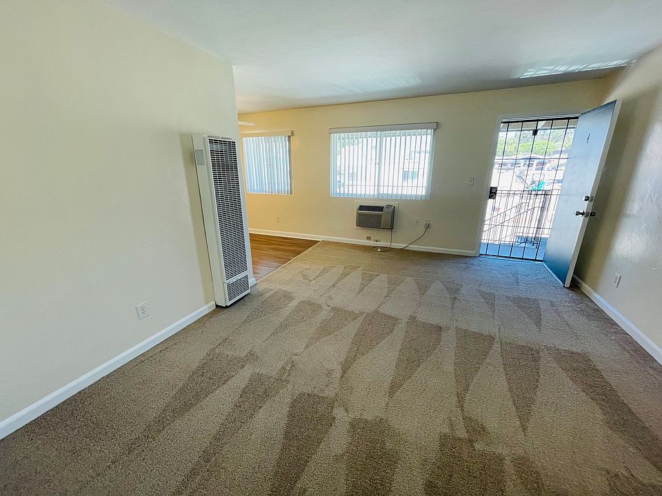 1st image of 2216 Tampa Ave #4