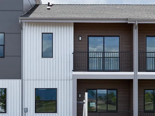 1048 E 4th Ave, Post Falls, ID 83854