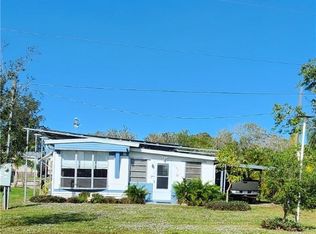 1792 Riverside Dr, Moore Haven, FL 33471