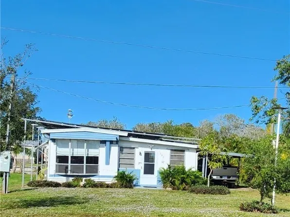 1792 Riverside Dr, Moore Haven, FL 33471