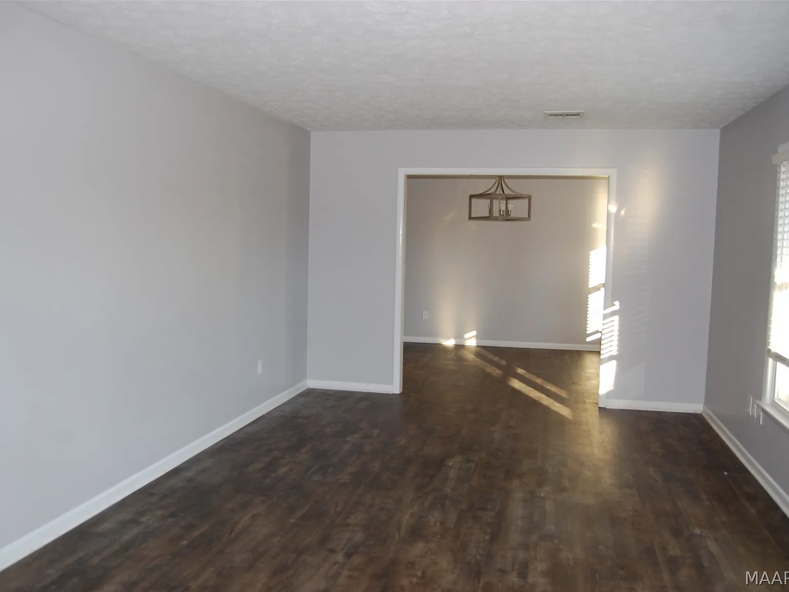 4 bed, 2.0 bath, 2161 sqft, $1,650 — Photo 4