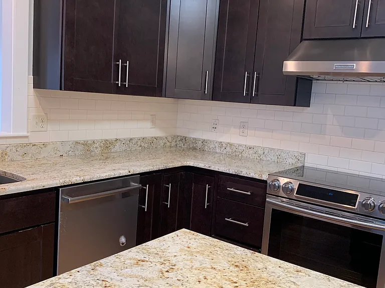 Heathbrook Cir — Photo 4