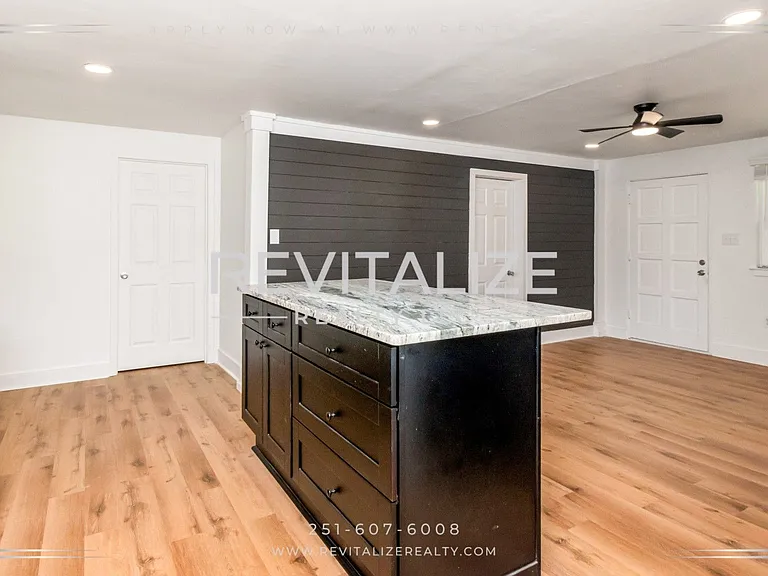 2365 Sybel Dr — Photo 14