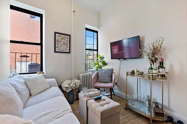 Rented by Dalan Rentals | media 9