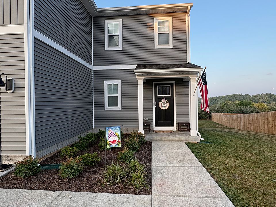 1st image of 21 Seabiscuit Ct