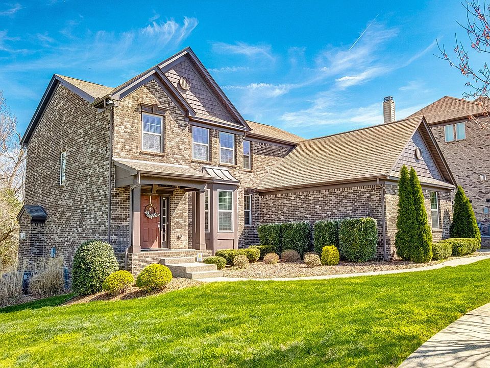 1st image of 316 Whitman Ct