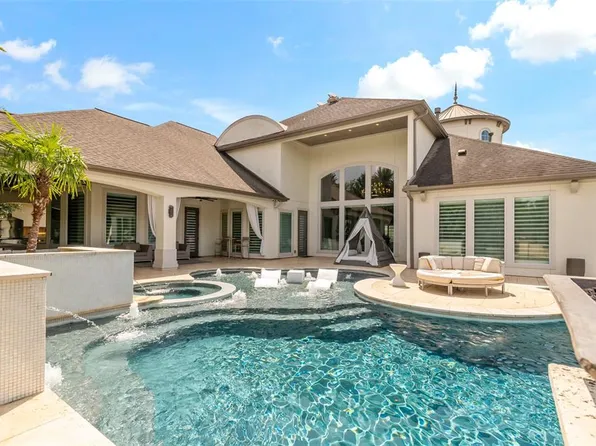 4510 Royal Bend Lane, Sugar Land, TX 77479