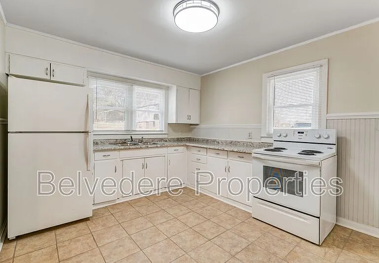 709 Langford Ave — Photo 11