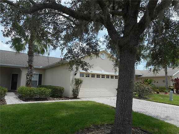 3rd image of 198 Rock Springs Dr