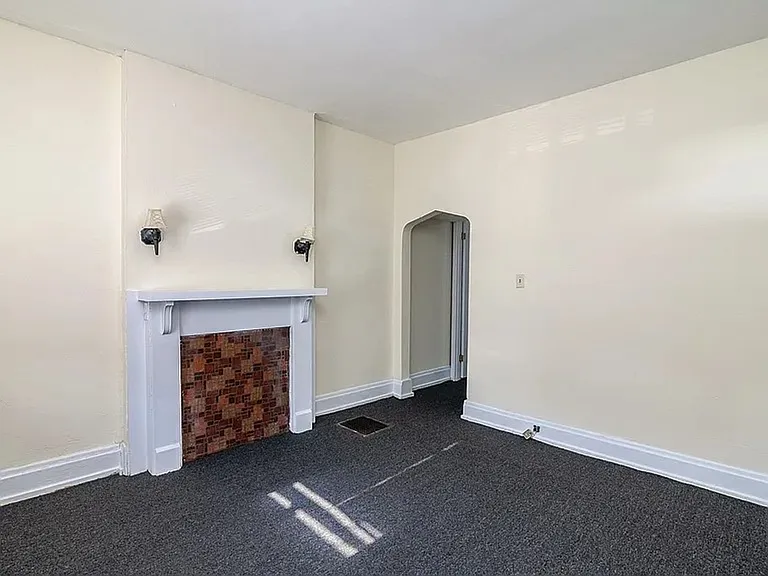2318 Chickasaw St — Photo 6