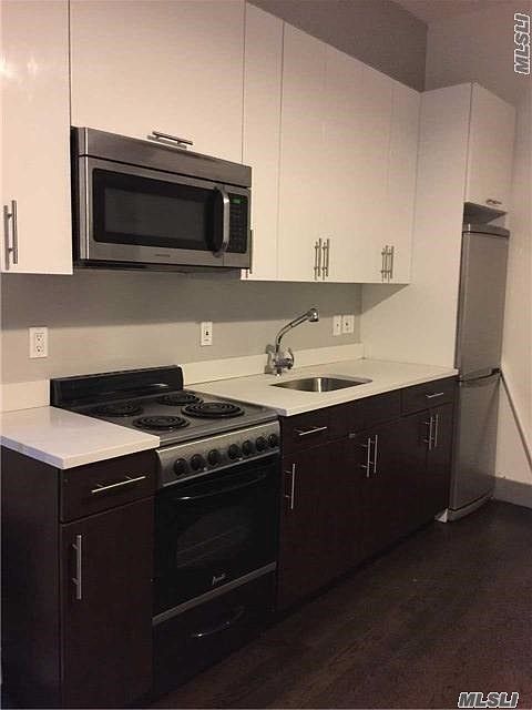 1st image of 962 Myrtle Ave APT 1