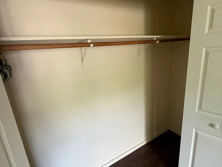 1081 Blue Hills Ave #B — Photo 12