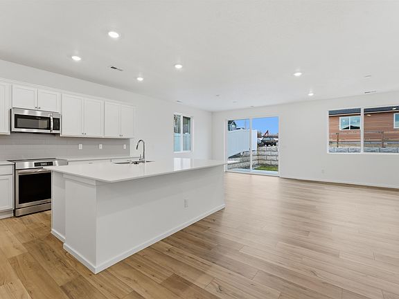 3rd image of 3013 S Bristlecone Ln