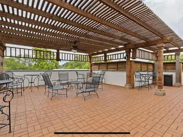 5808 McCommas Blvd #A105 — Photo 26