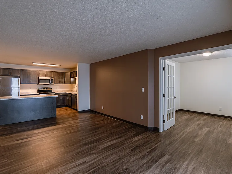 Fargo, ND Willow Park Apartments | Living