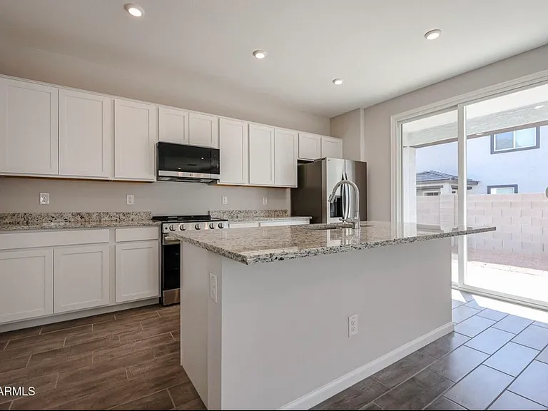 2681 E Boulder Ave — Photo 5
